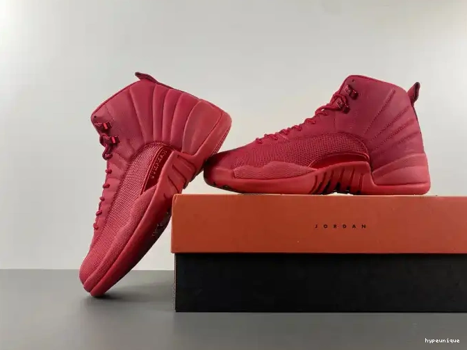 HYPE Retro 12 (2018) Red Jordan Air 130690-601 Gym 0611